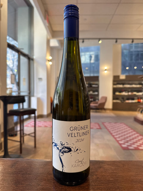 Count Karolyi Gruner Veltliner Dunantul 2023